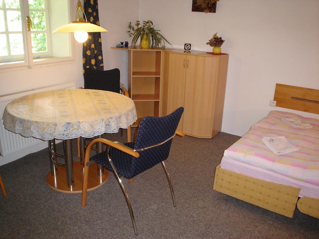 Ubytování v Českém ráji Holín Habitación foto